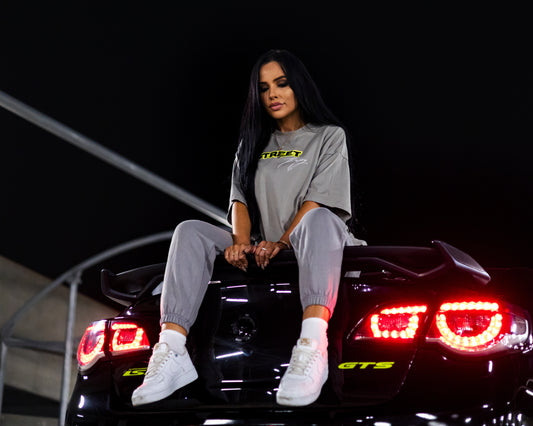 SIGNATURE LOGO OVERSIZED TEE GREY