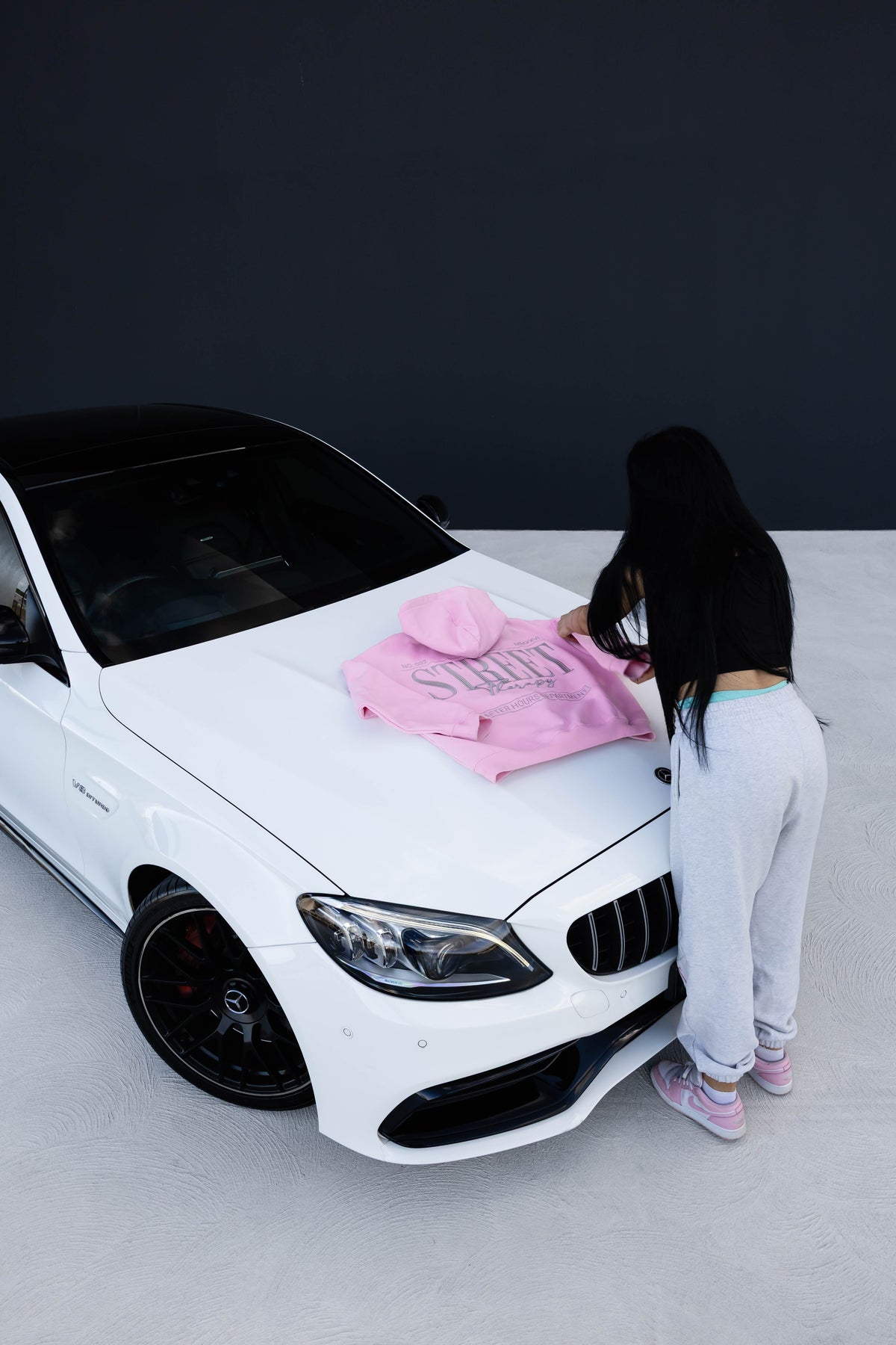 AFTER HOURS HOODIE PINK