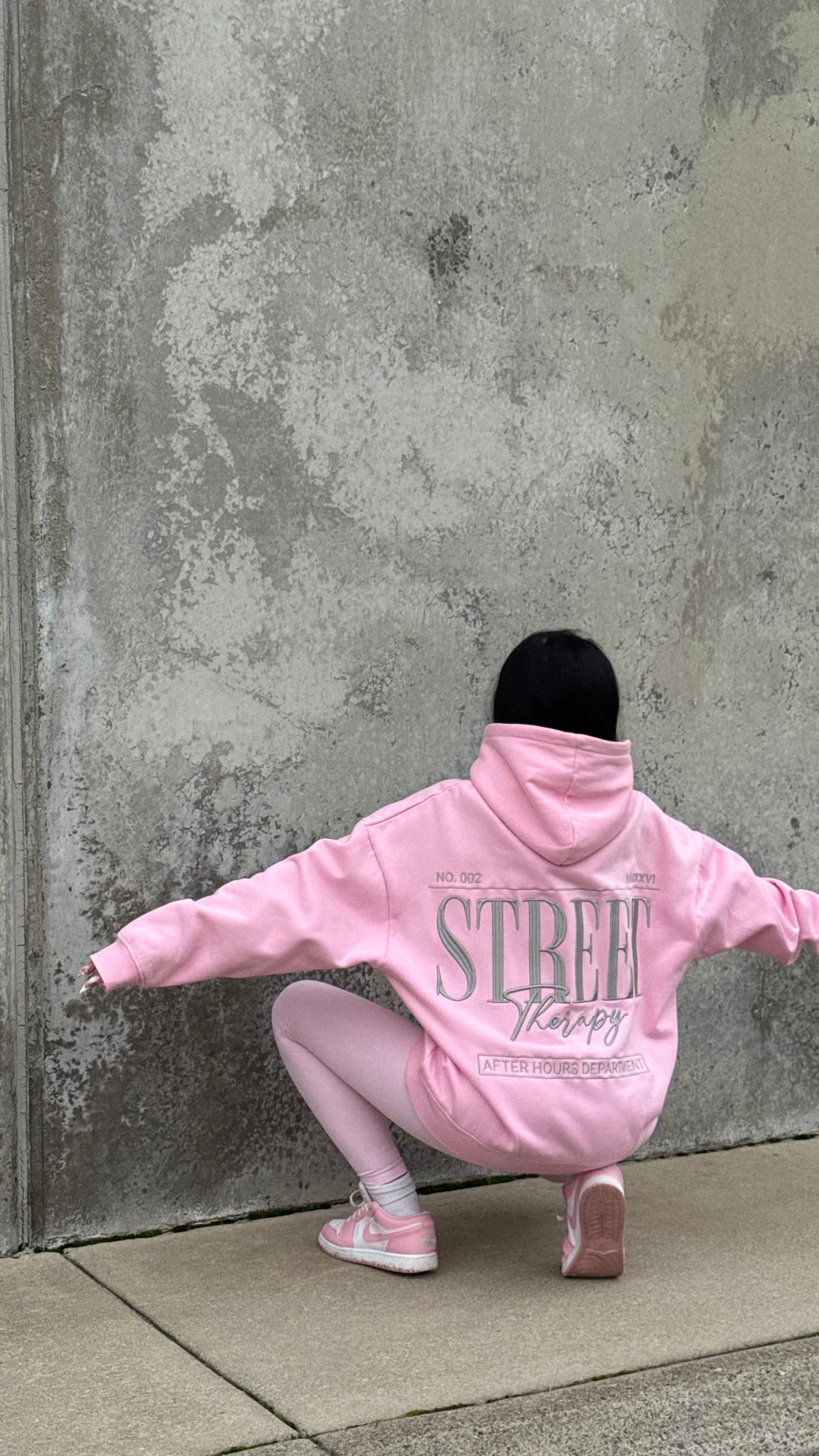 AFTER HOURS HOODIE PINK