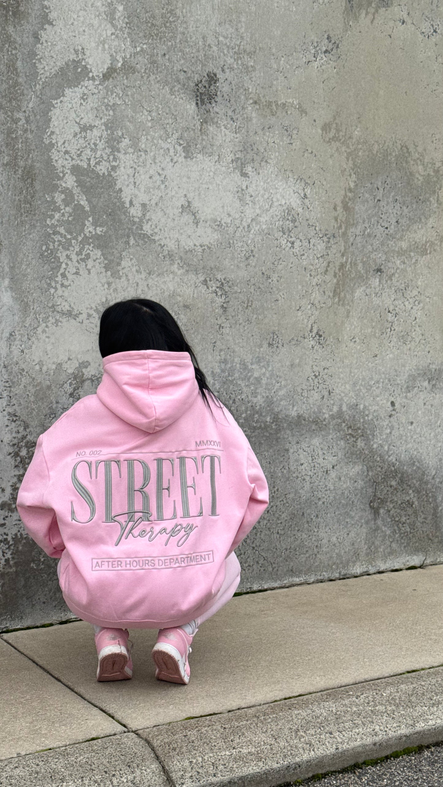 AFTER HOURS HOODIE PINK